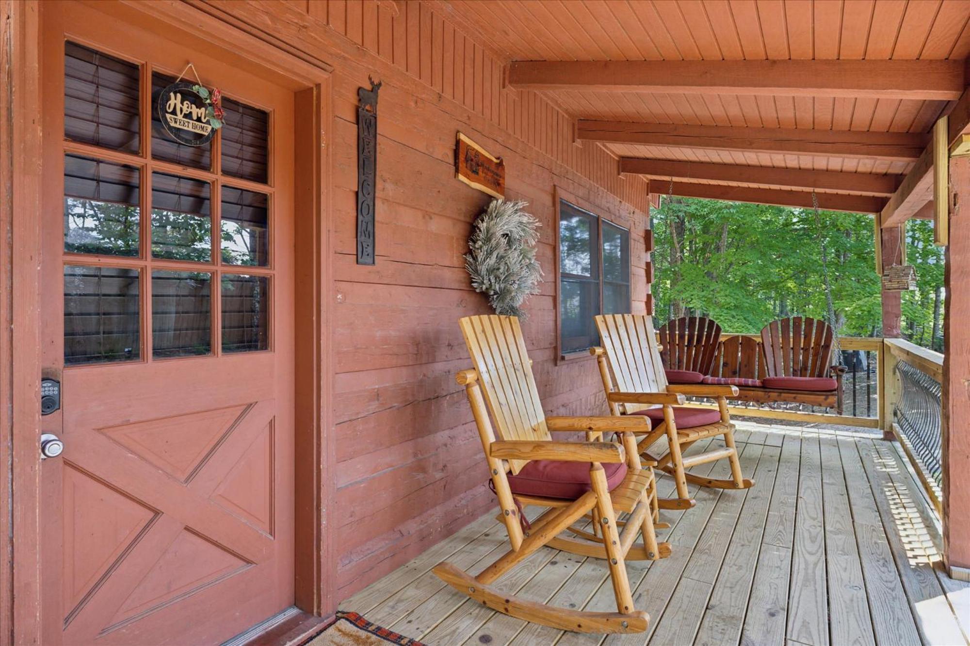 A Charming Cabin, Pool, Firepit, Hot Tub-Jacuzzi Гатлинбург Экстерьер фото